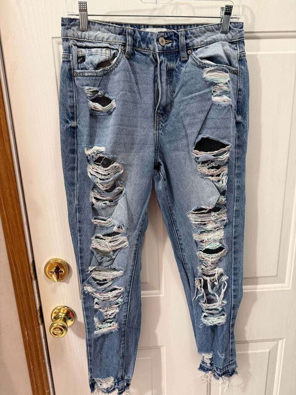 Kancan Distressed High Rise Mom Jeans with Multi-Color Threading size 7